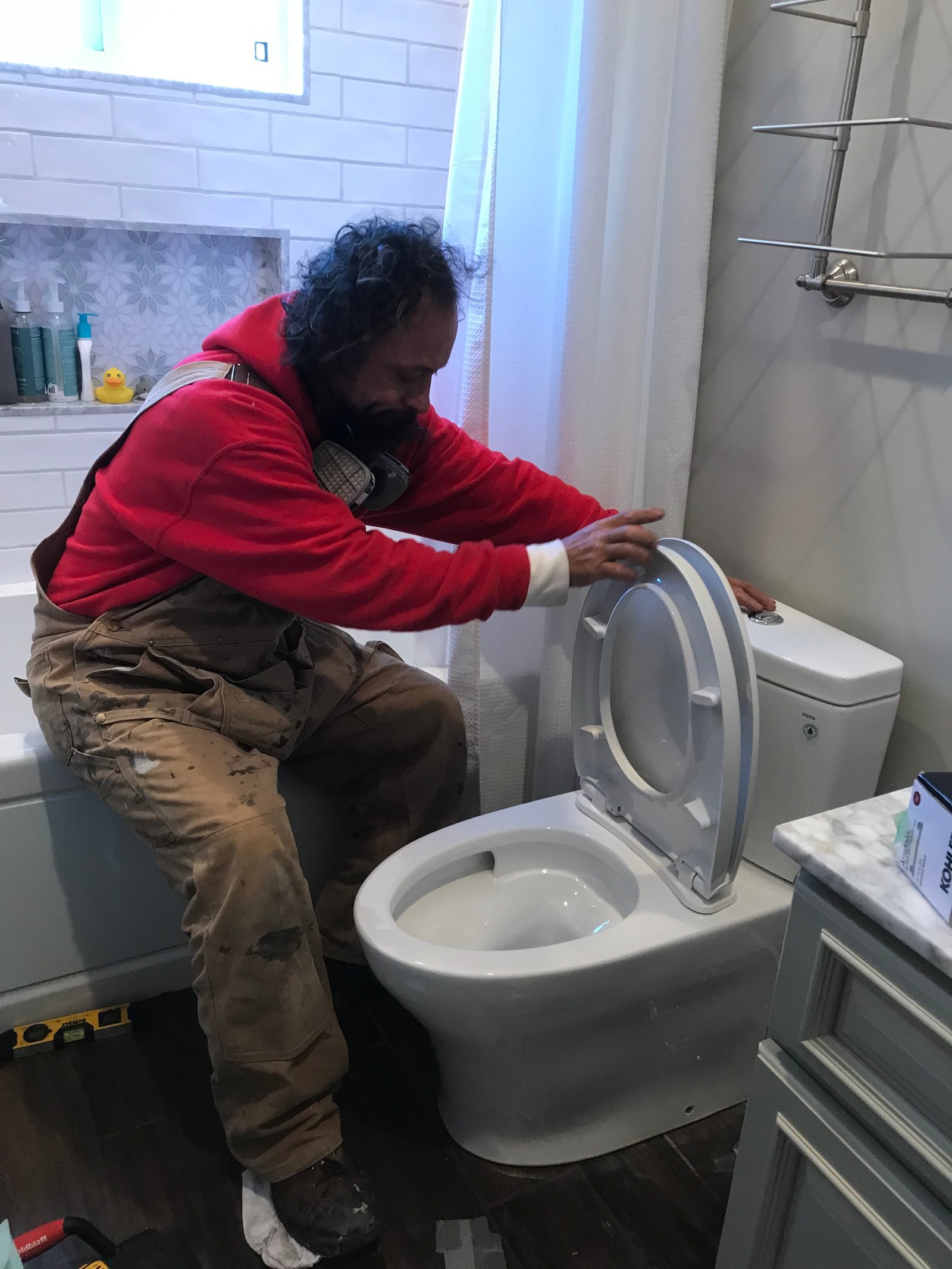 Wide view of completed tub and tile niche